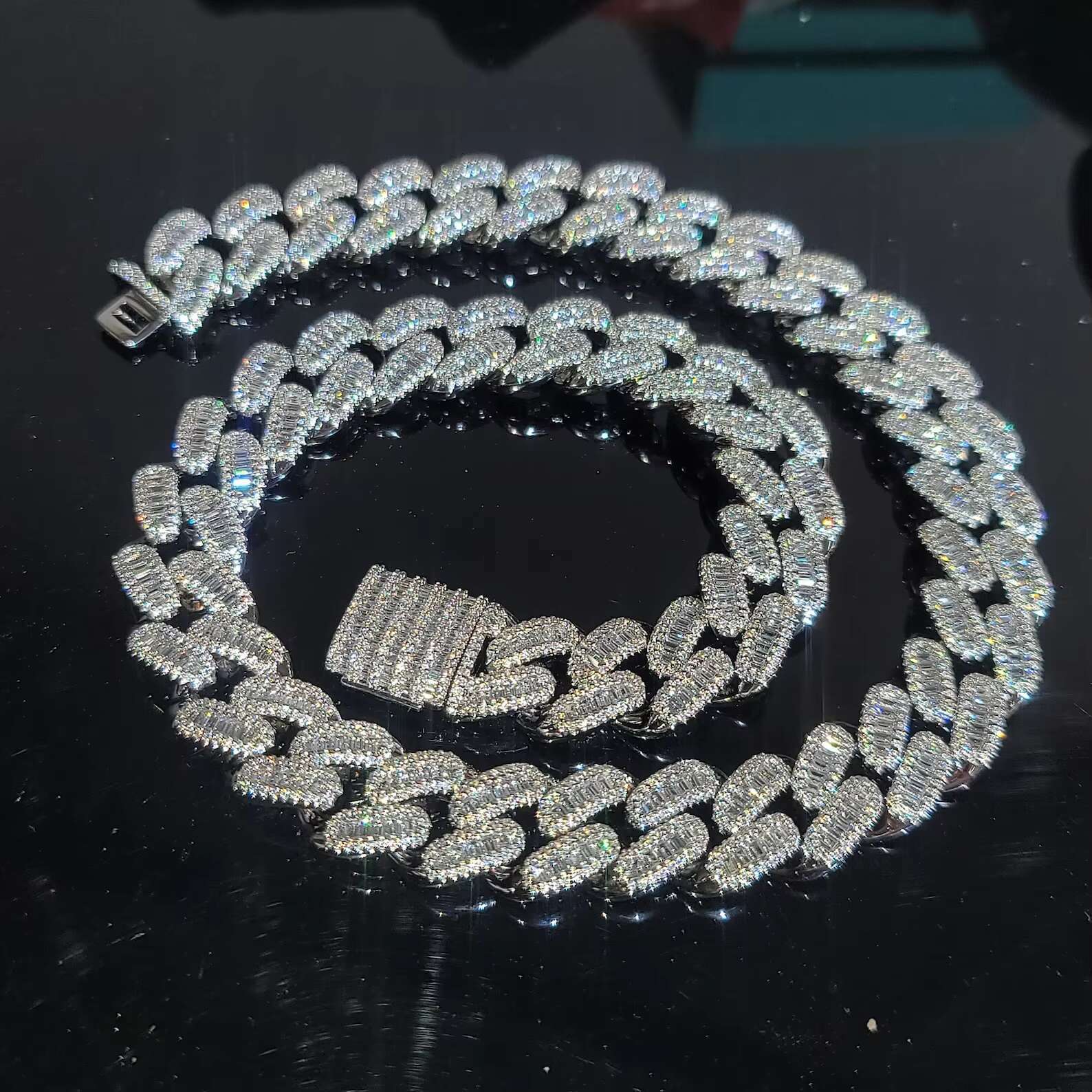 RB Gems White Gold 925 Sterling Silver VVS Moissanite 2mm 65mm Necklace VVS Moissanite Diamond Cuban Link Chain Women Men