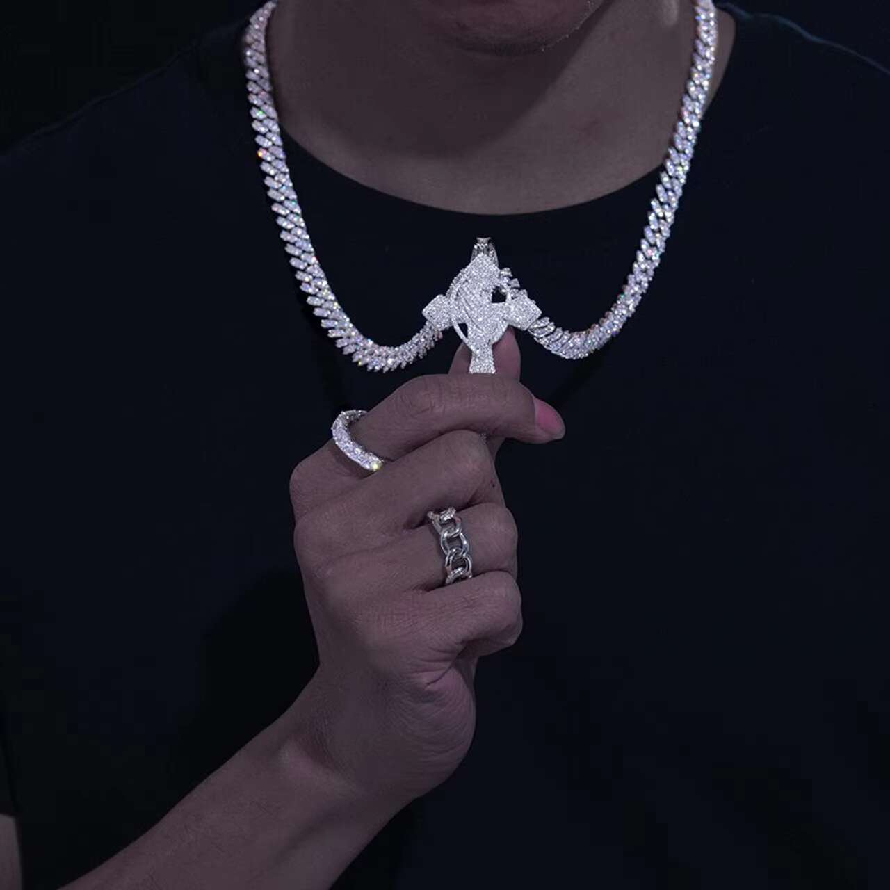 Mens VVS Genuine Diamond Moissanite Hip Hop Cross Chain Pendant Prayer Hands Holding Rosary Pendants Charms
