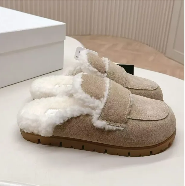 Top quality Suede Fur slides Wool Shearling Furry Fluffy Slippers colg sandals womens Round Toe Trendy Flat Mule Shoes Luxury Designer slides Brown black