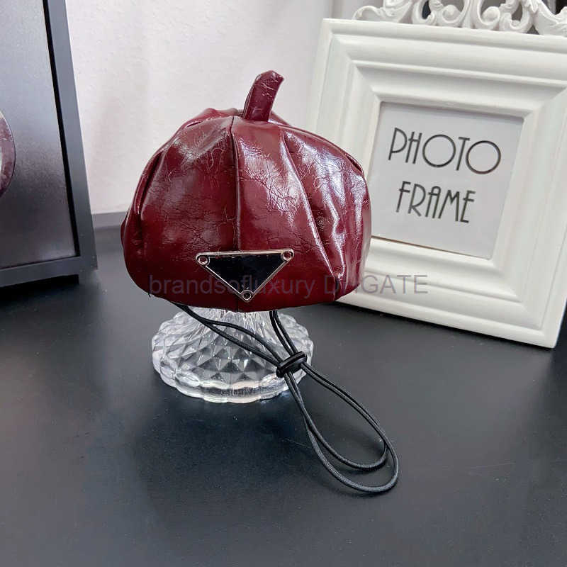 Pet trendy hat pumpkin hat sunshade hat Schnauzer magic bucket essential photo props cat dog beret hat
