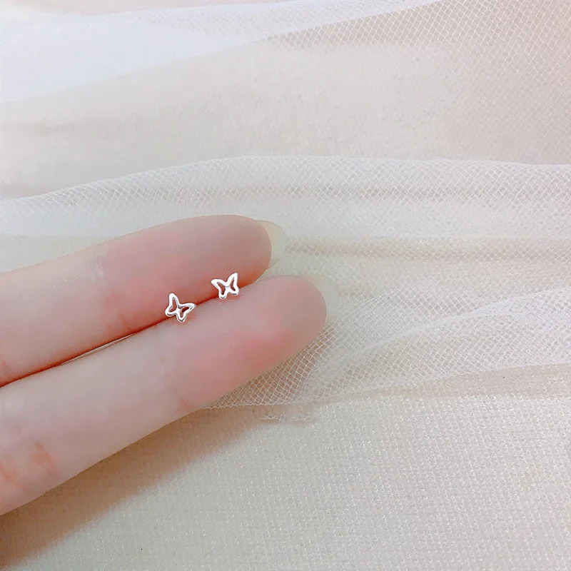 heartshaped earrings worn daily by women with low allergy minimum size cute star silver girl perforated jewelry gift 250326