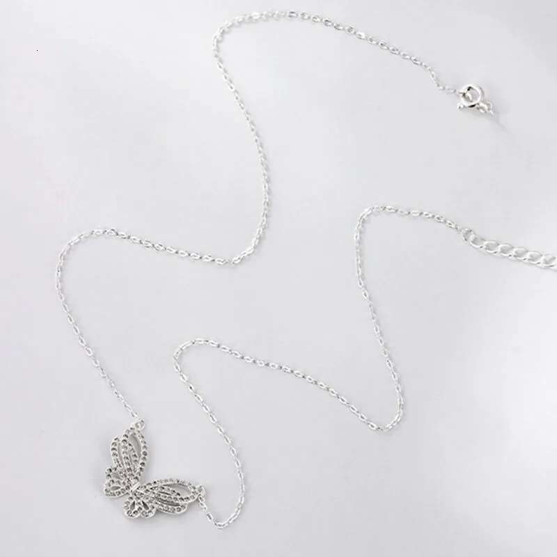 New Sterg Sier Shiny Full Zircon Butterfly Pendant Necklace O-Chain For Women Wedding Engagement Fine Jewelry Wholesale