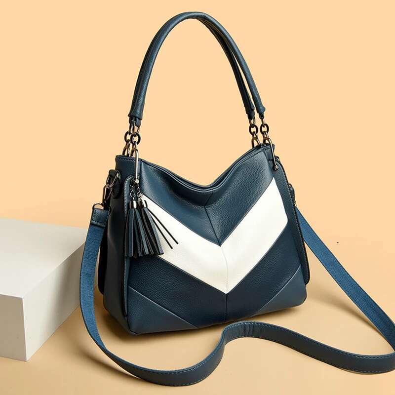 New Retro Women's Handbag Famous Designer Female Shoulder Bags High Quality Soft Leather Casual Straddle Bolsas Sac A Main