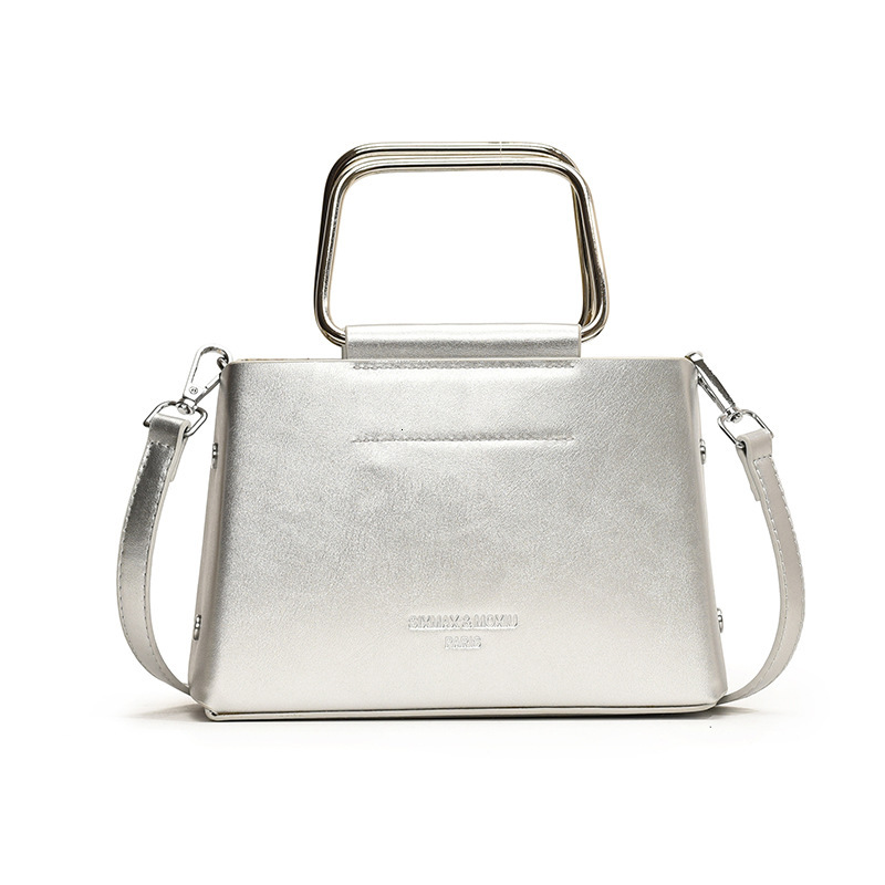 2025S Designer Women S Bag Hand Carried Large Fashionable Women S Texture Crossbody Summer New Ins Small Square Commuting Korean Version Shoulder Bag