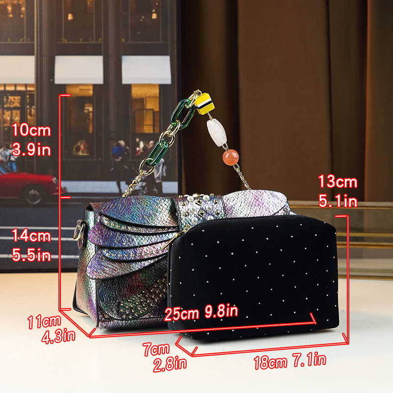 Pearl Rivet Wing Heavy-Duty Acrylic Chain Small Square Bag, Temperament Handbag, Trendy And Fashionable Crossbody Bag