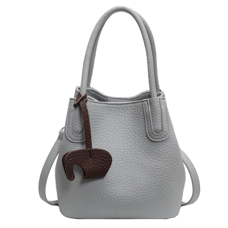 2025S New Model Designer Bag Advanced Bubble Leather New Fashion Bucket For Women Ins Casual Shoulder Bag Totebag