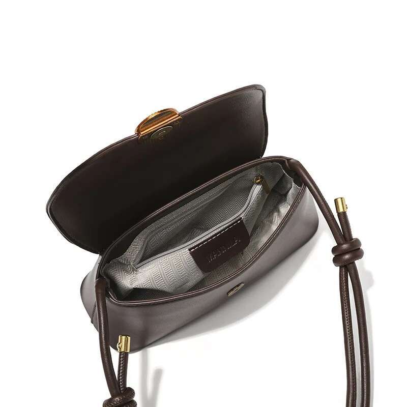 2025 Women Felt Mini Underarm Bags Solid Color Casual Handbags With Chain Shoulder Pouch Light Weigh Bag