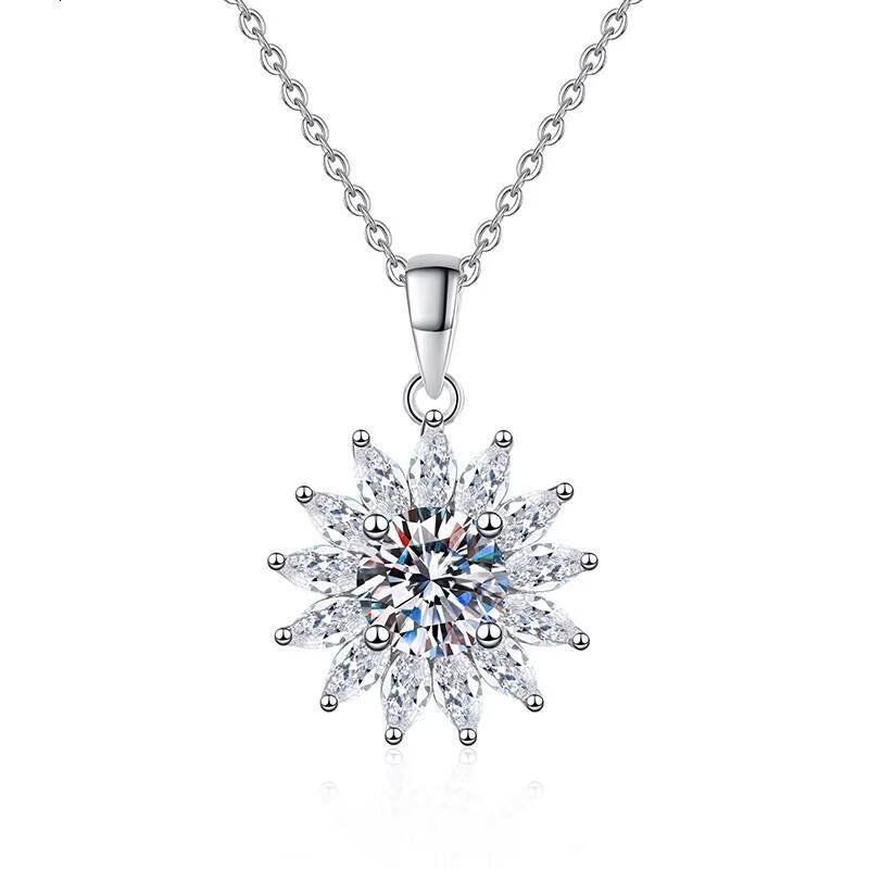 S925 Pure Silver Moissanite lightning Star Necklace Simple and Fashionable Collarbone Chain Pendant Accessory