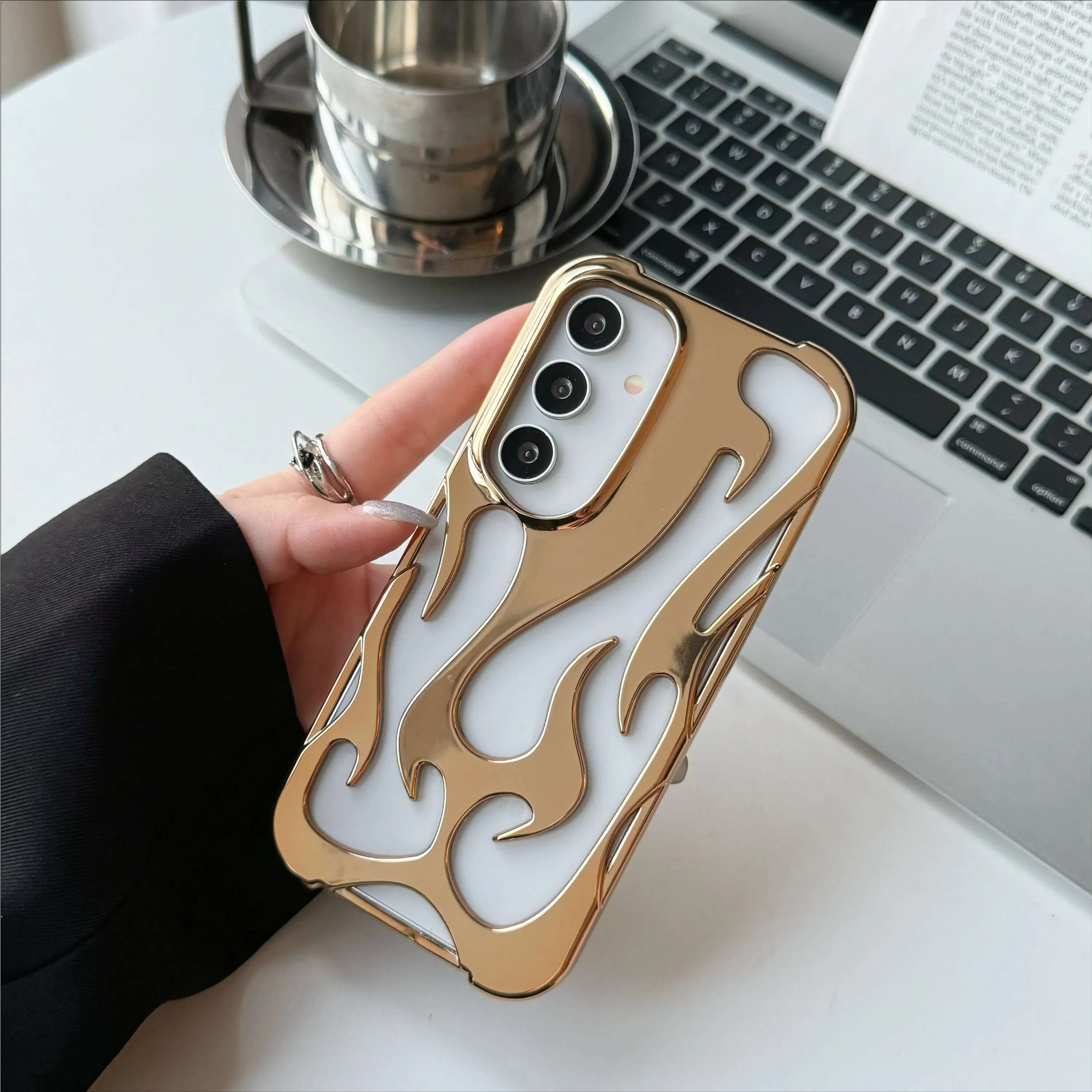 New 3D Flame pattern Case For Samsung Galaxy S25 S24 S22 S23 Ultra A16 A55 A54 A06 A15 A14 Hollow Slim Shockproof soft Cover