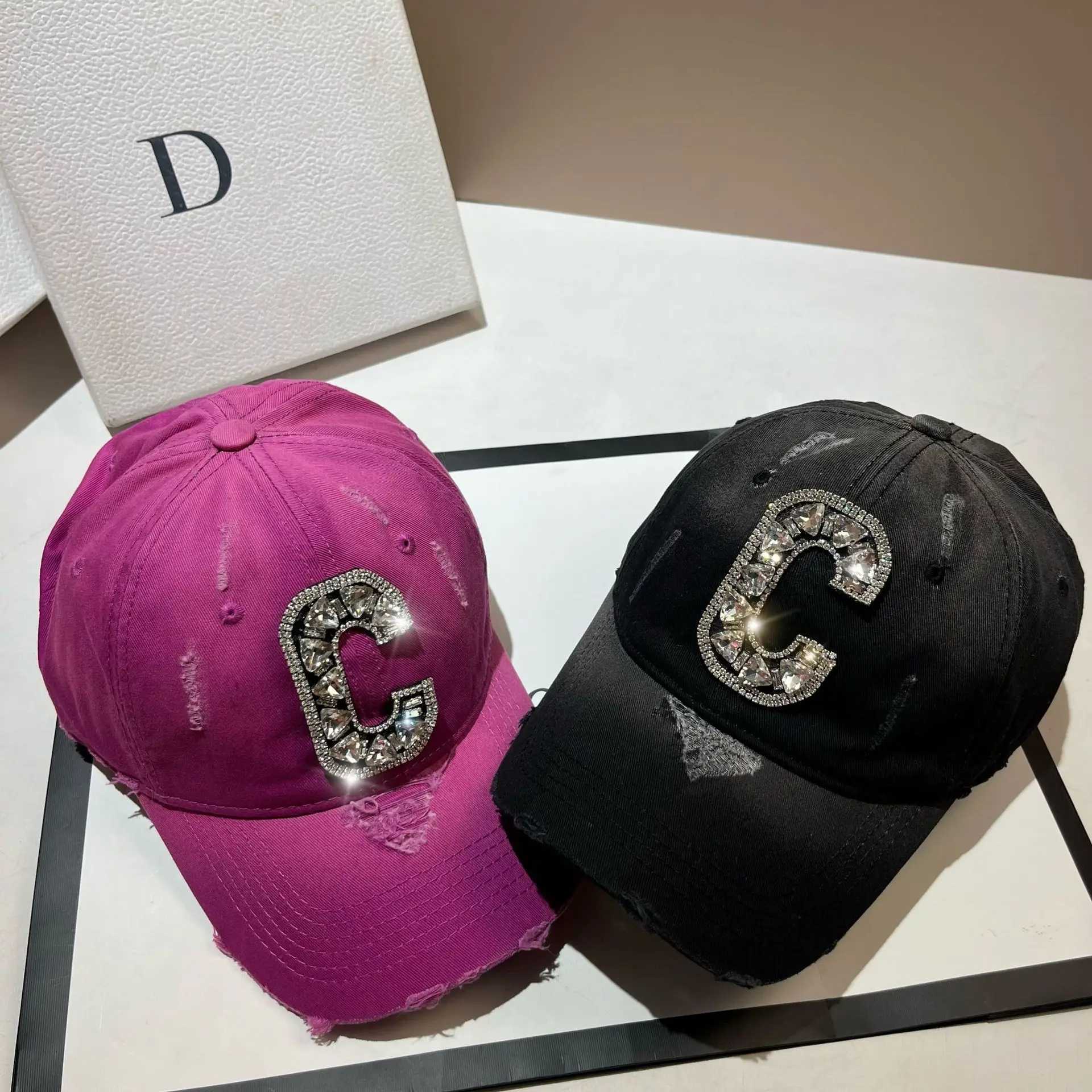 Ball Caps Hole Washed Hip Hop Baseball Cap Luxury Rhinestone Letter C Snapback Peaked Cap Adjustable Cotton Trucker Bone Dad Hat L251105