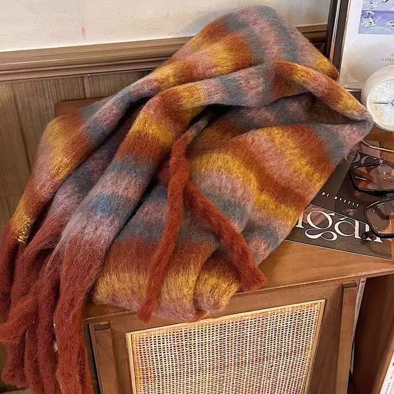 T427 skin-friendly scarf for women new style gradient plaid autumn and winter warm scarf for students and couples