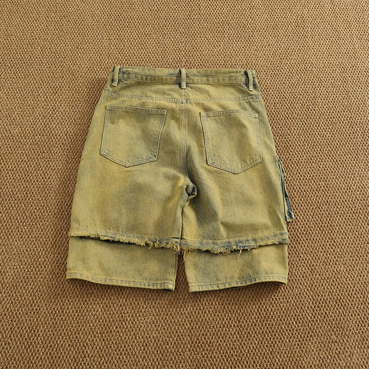 Personality Yellow stains old washed denim shorts mens summer pockets multi pocket cargo quarter pants 250402