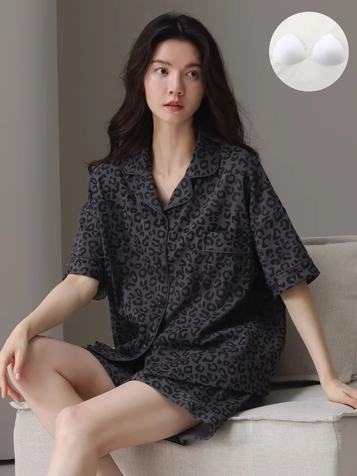 Womens Leopard Print Pajamas with Breast Pads and Flap Pocket Pantss Trendyy and Fashionable 2025 Lapel Short-Sleeved Shi 250402