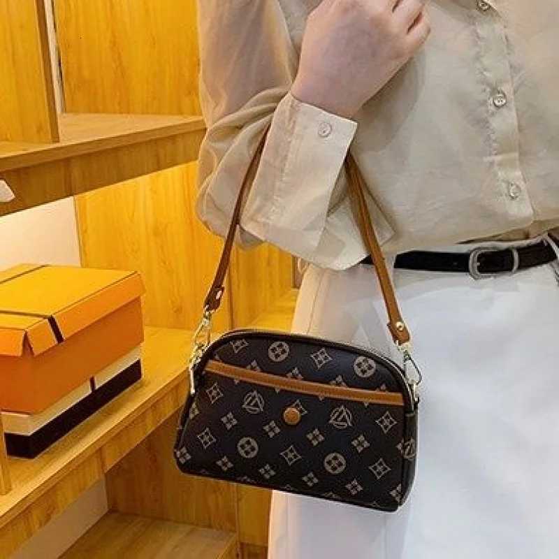 Chic Leather Tote Bag For Women By Famous Designer Luxury Brand Handbag Elegant And Functional Luxury-Style BagsW251106