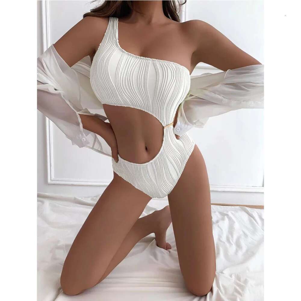 2024 Solid Color Piece Swimsuit Women Sexy Irregular Hollow Out Bikini One Shoulder Backless Monokini Summer Beach Swimwear