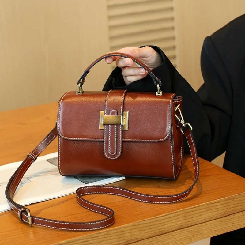 Cow Leather Women's Small Crossbody 2025 New Retro Design Daily Shoulder Bag Lady Handbag For Shopping Travel