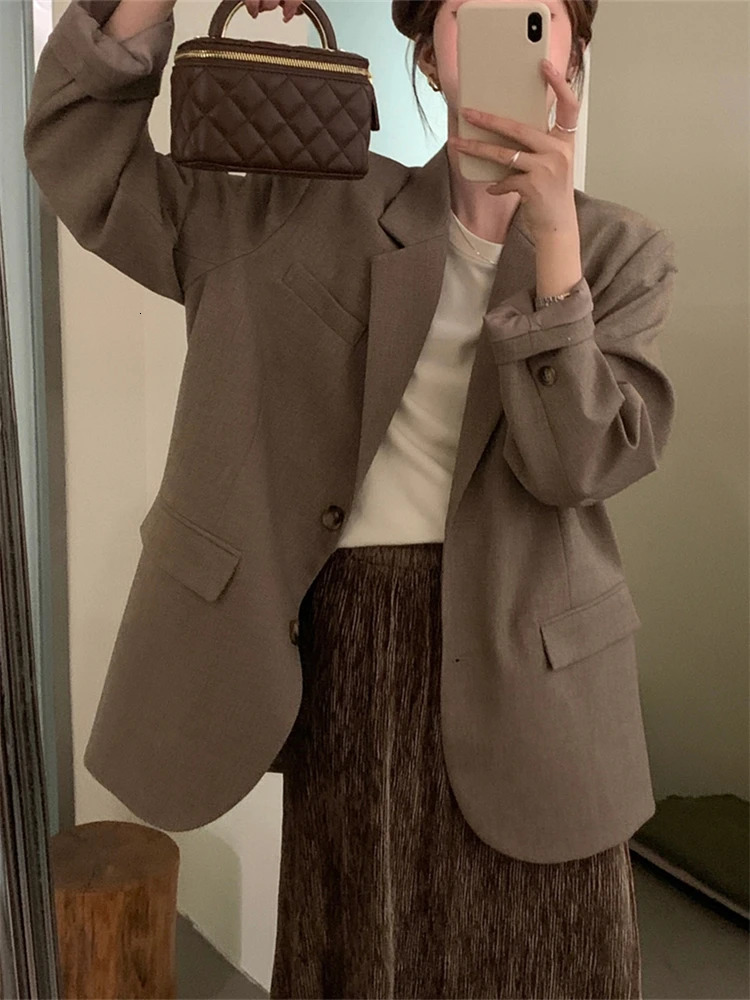 Womens jacket cotton linen set outerwear spring jacket Famale windproof agent womens customized shoulder strap mop jacket loose top 250402