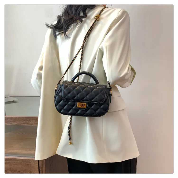 2025 New Diamd-Quilted Chain Bag - Small Inspired Shoder/Crossbody/Handheld Summer Fi Lightweight Elegant Y251106