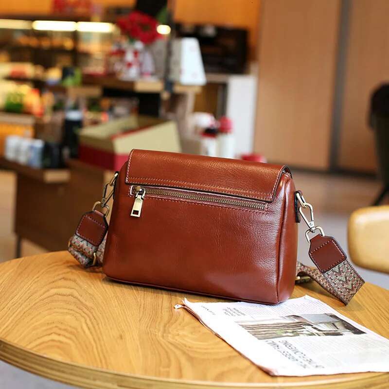 New Summer Women Shoulder Female Vegetable Tanned Real Leather Messenger Lady Vintage Flap Underarm Bag Commute Handbag