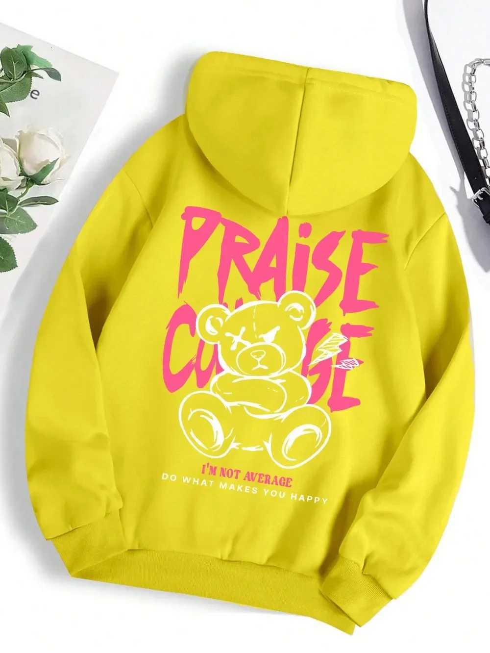 A comfortable bear letter printed mens casual hoodie and a fashionable Harajuku sweatshirt for the autumn of 2025 W251106