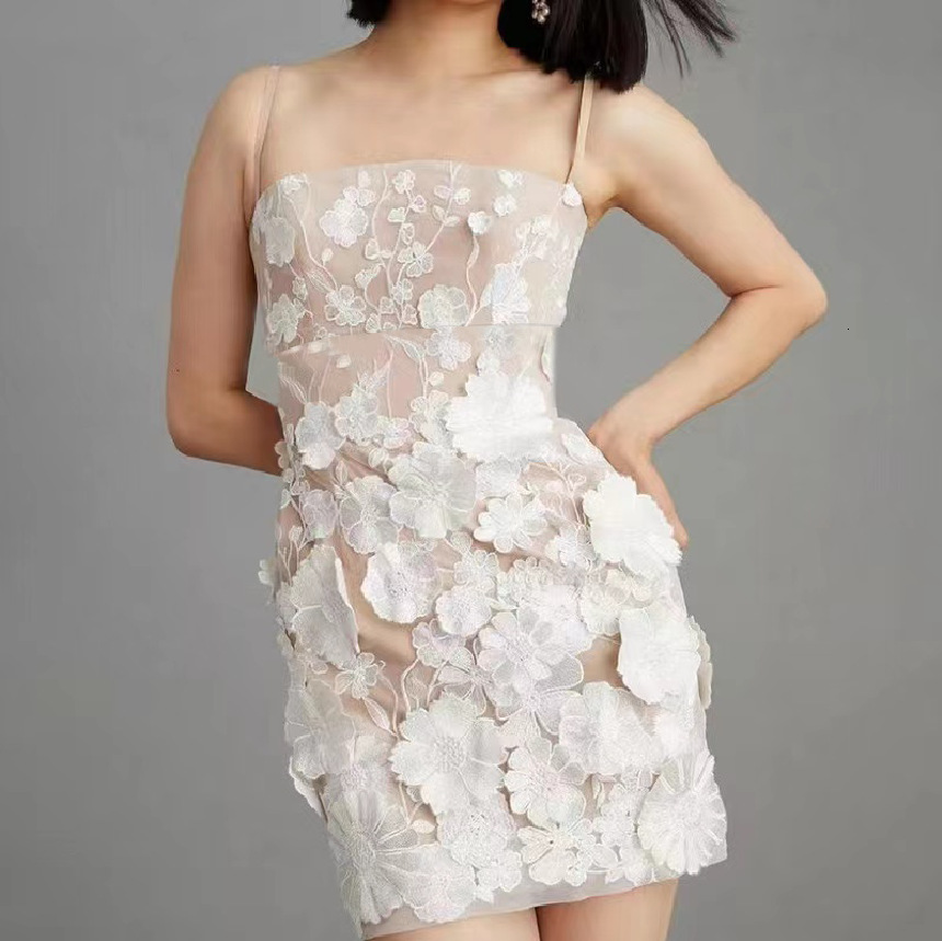 Spring 2025 New Style Elegant Three-dimensional Flower Mesh Splicing Heavy Embroidery Suspender Dress Short Skirt