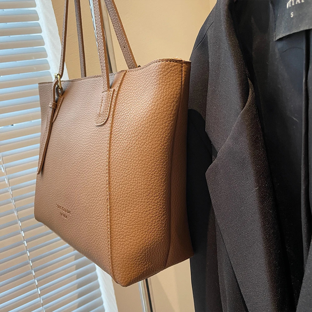 Large Capacity Bag Womens Versatile Fashion Handbag Shoulder Bag Textured Work Commuting Tote Bag 251110