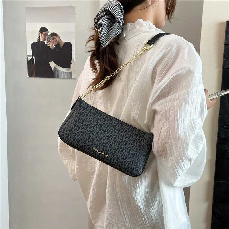 Famous Designer Womens Crossbody Bag Elegant Shoulder Purse Classic Tote Equipped With Adjustable Shoulder StrapsW251106