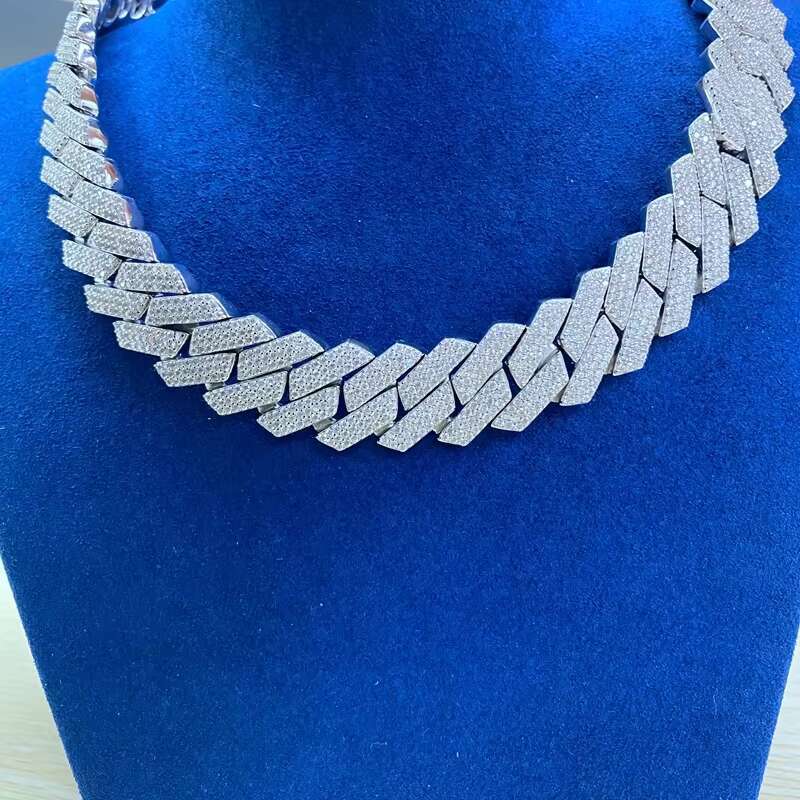 Hot Selling 18mm 18inch Round Moissanite Diamond Chain Luxury 3 Row VVS Moissanite 18K Gold Plated Cuban Link Chain Necklace