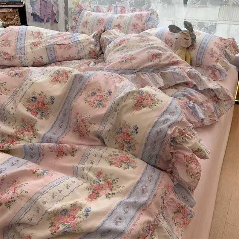 Designer Korean Style Princess Floral Bedding Set Washed Cotton Vintage French Pastoral Flowers Lace ruffles Duvet Cover Set Pillowcase Y251106