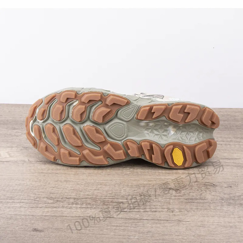 With box Men's Traceable sneakers four season ultra light shock-absorbing breathable hiking and cross-country running shoes Outdoor Recreation