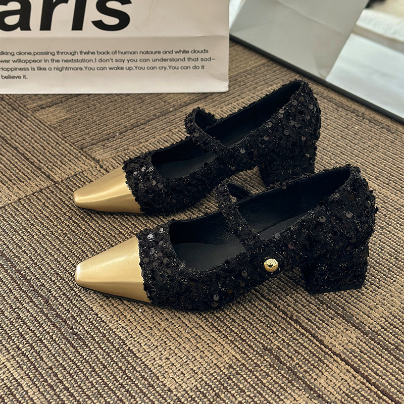 free Shipping Slippers Designer Shallow mouth sandals Thick heeled sandals Pointed slippers Casual low cut sandal Wearing beach high heels outside hot