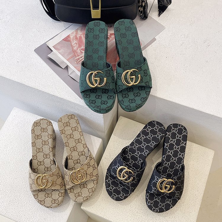 designer shoes 2025 new Women's summer thick-soled wedge heel sandals for outdoor wear lettered one-strap high-heeled sandals with fashionable me