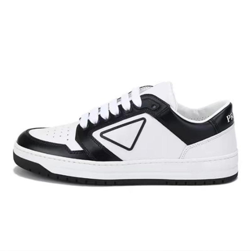 new designer sneakers men women triangle luxnuy Urban casual shoes leather triple Black white gray green fashion Flat bottomed leather shoes outdoors sneakers 38-46