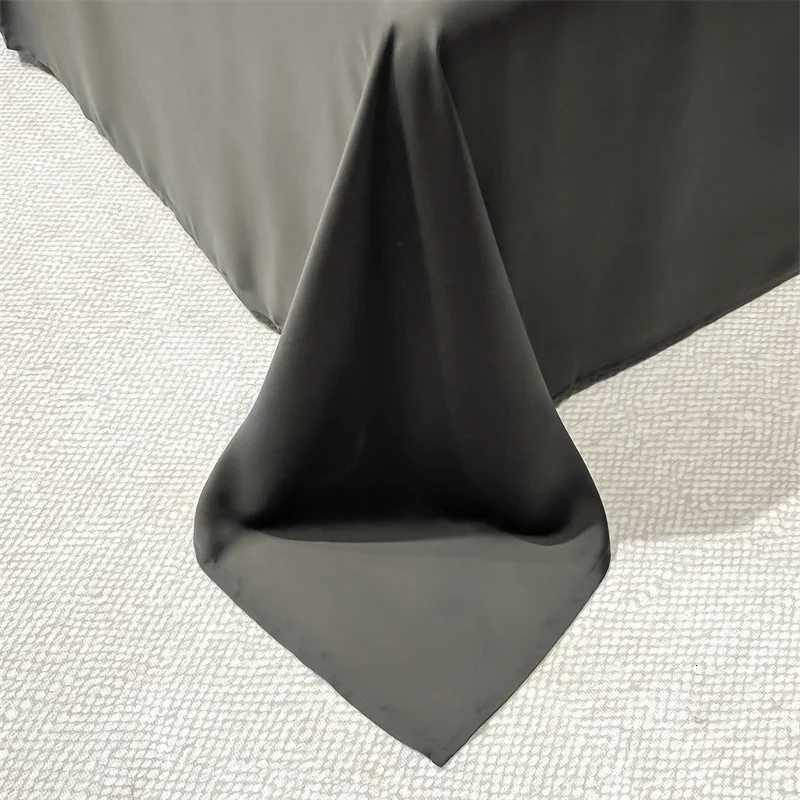 Designer Luxury European Style Ice Silk Summer Quilt Set High-end Embroidered Cooling Blanket 4/3/1 Pcs Sets Air Conditioning Comforter Y251106