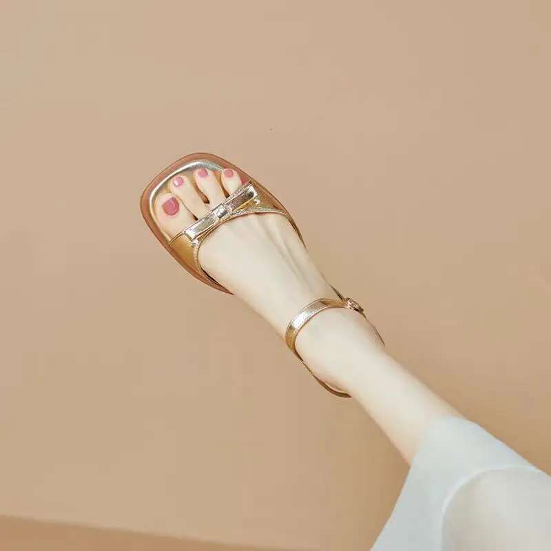 2025 Summer New Retro Style Low Heel Roman Designer Fashion Square Toe Elegant Bow Women's Sandals