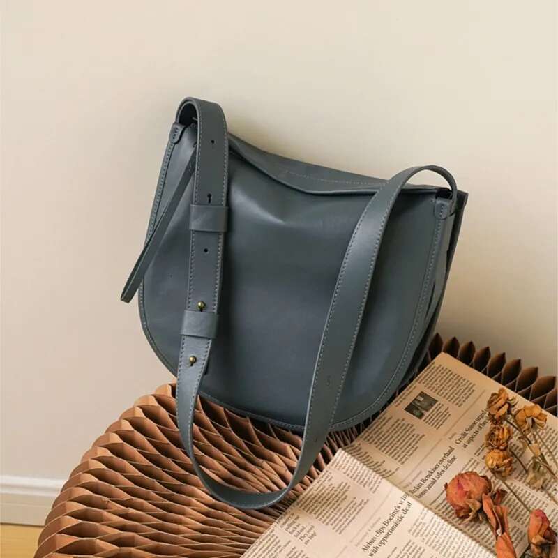 Johnature Genuine Leather Women's Bag 2025 New Solid Color Simple Soft Cowhide Handmade Shoulder Crossbody Bags