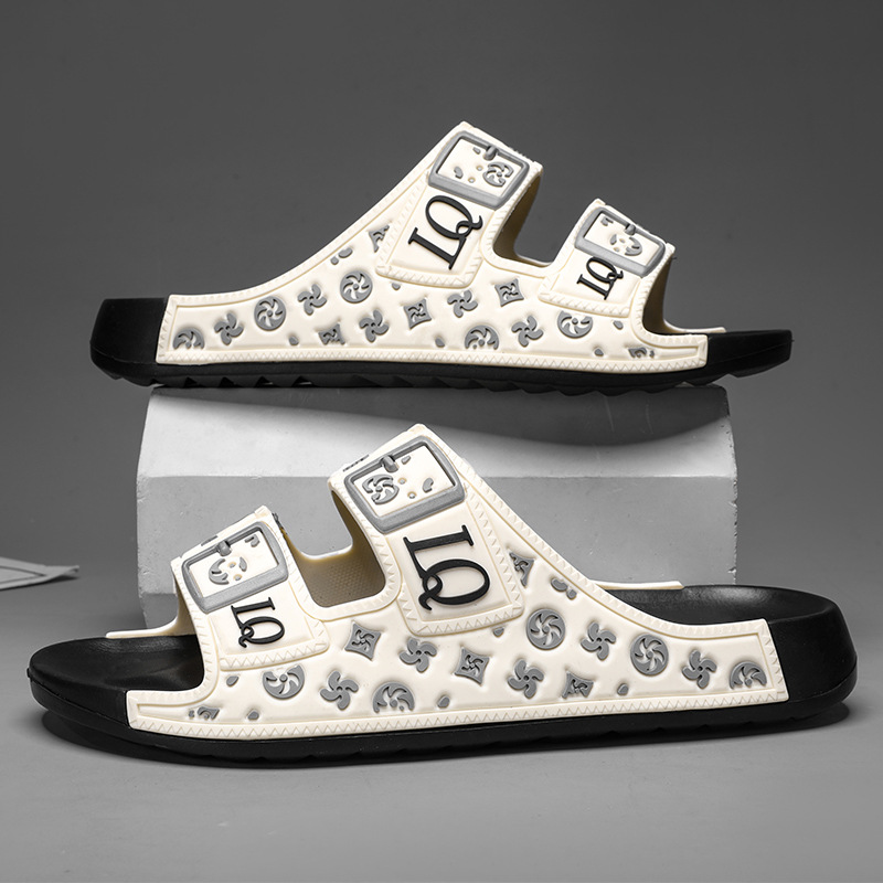 Men's new summer home slippers thick soles soft soles lightweight go out durable flip-flops cross-border large size slippers