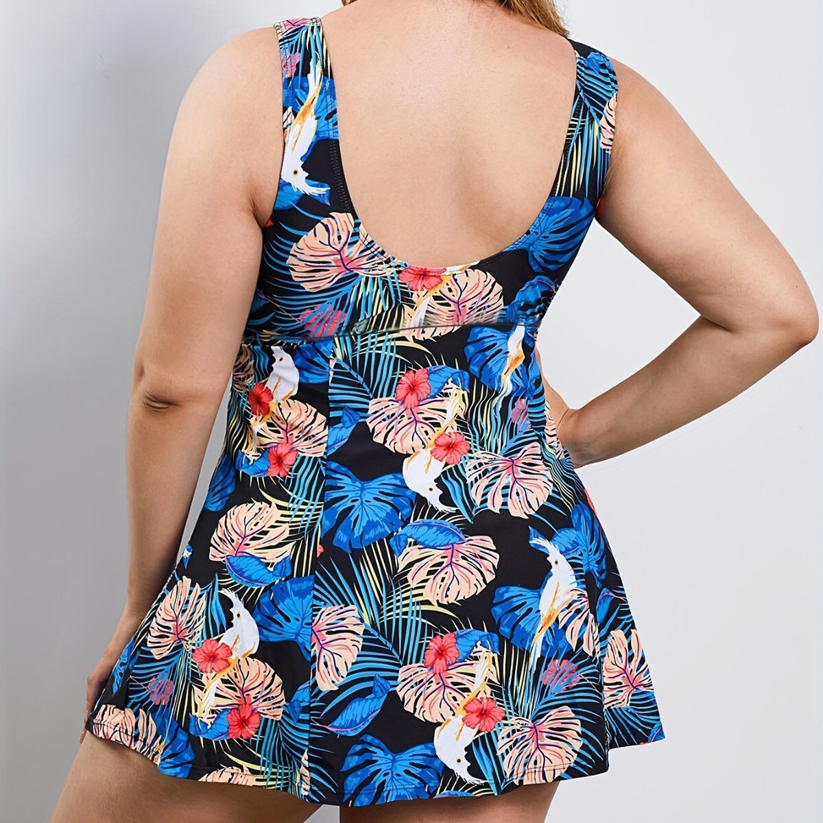 Fashionable floral dress style, belly covering, slimming effect, plus size bikini vacation swimsuit, women's swimsuit