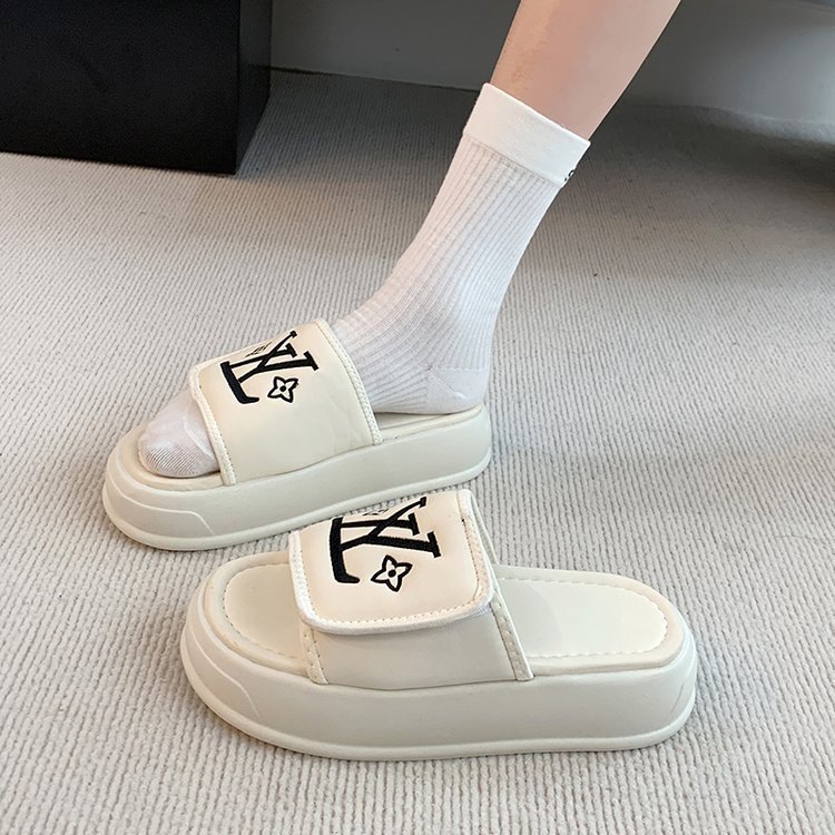designer shoes 2025 Women's thick-soled slippers summer outdoor style all-match cool slippers lady's anti-slip flip-flops
