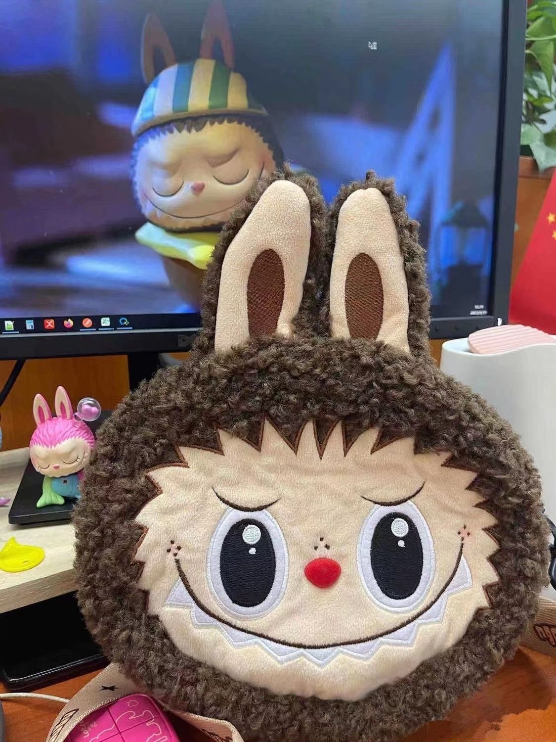 2025S New Model Designer Labubu Autumn And Winter Cute Plush Cartoon Doll Shoulder Bubble Mart Women S High End Crossbody Bag Totebag