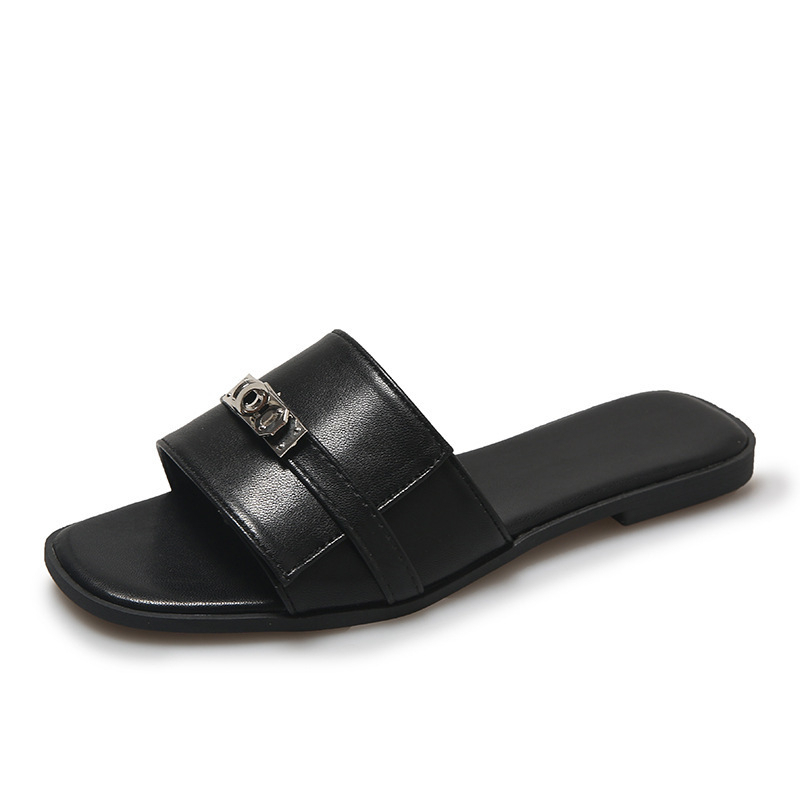 hot free shipping designer Sandals for woman fashionable and breathable outdoor slippers white beach shoes