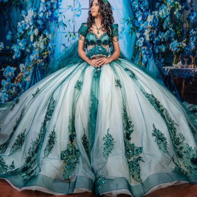 Green Quinceanera Dresses Off Shoulder Ball Gown Sweet 16 Dress Applique Lace Beads Tull Corset Birthday Party Vestidos 15 De Anos