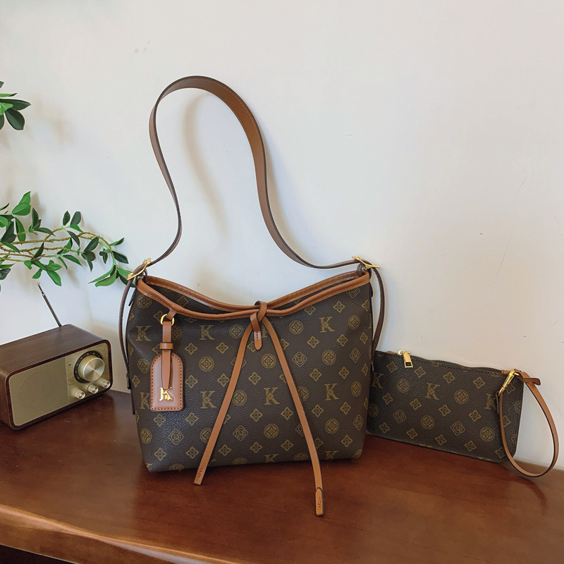 Free shipping large capacity bag women's bag new fashion son mother single shoulder crossbody Tote bag