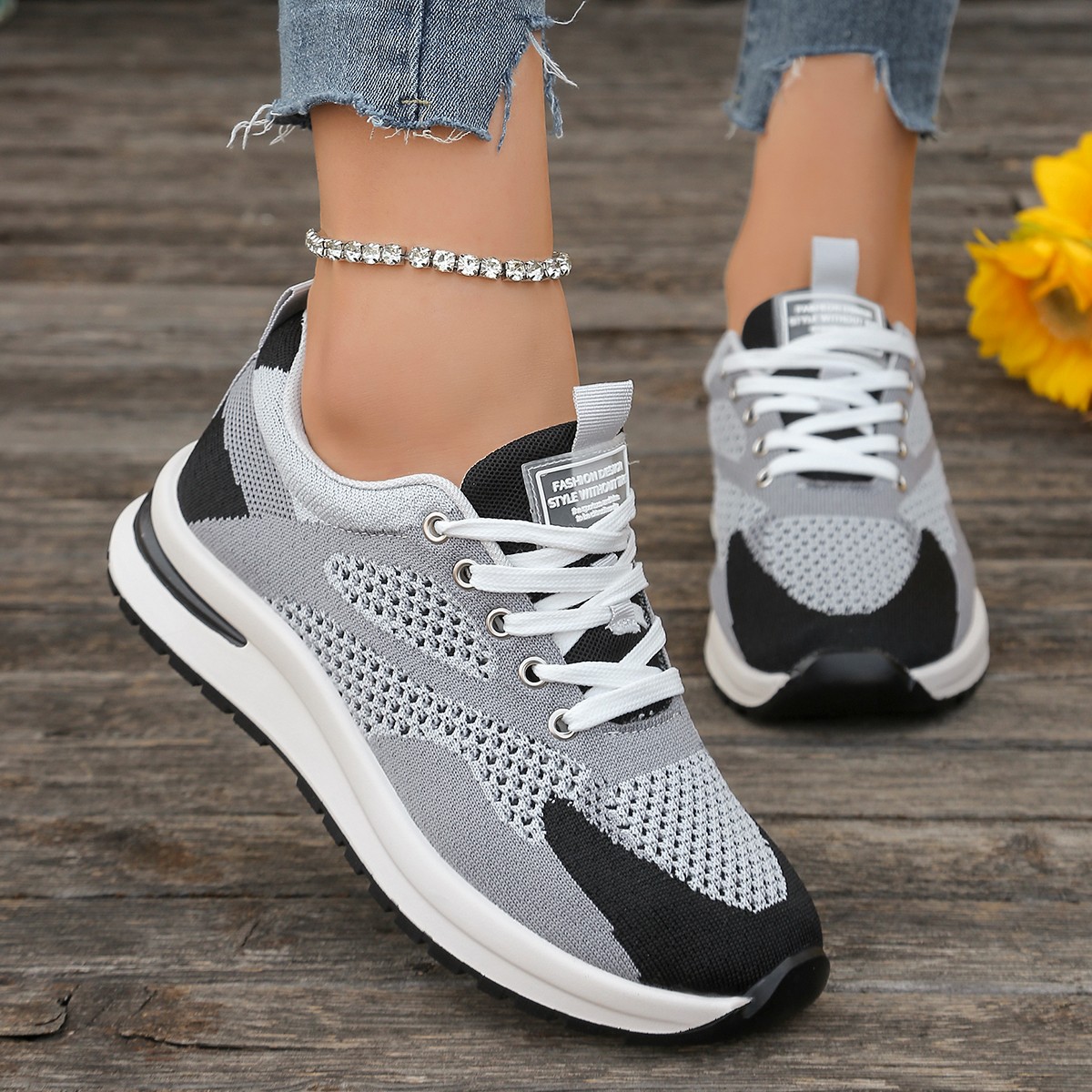 Breathable Mesh Sneakers for Women Spring Autumn Comfortable Lightweight Running Sports Shoes Woman Lace-Up Platform Female