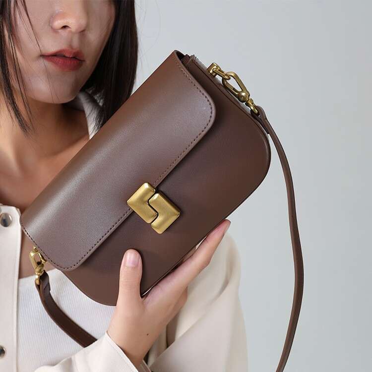 Cowhide Luxury Bag Leather Women Niche High End Small Square New Crossbody Bag Large Capacity Versatile Shoulder Bag For Women Designer Bag Designer B