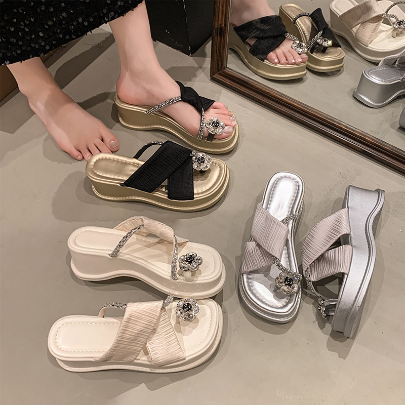 Designer Slope heel sandals free Shipping Toed slippers Thick soled sandal Height increasing sandals new