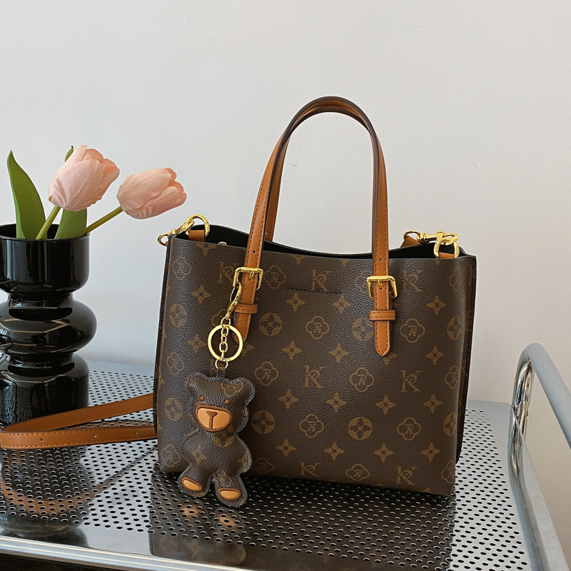 Free shipping women's bag new all-in-one classic atmospheric shoulder bag leisure large capacity Tote bag 2025s hot