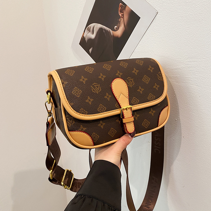 Free shipping saddle bag women's new print temperament women's underarm bag all-in-one shoulder crossbody bag 2025