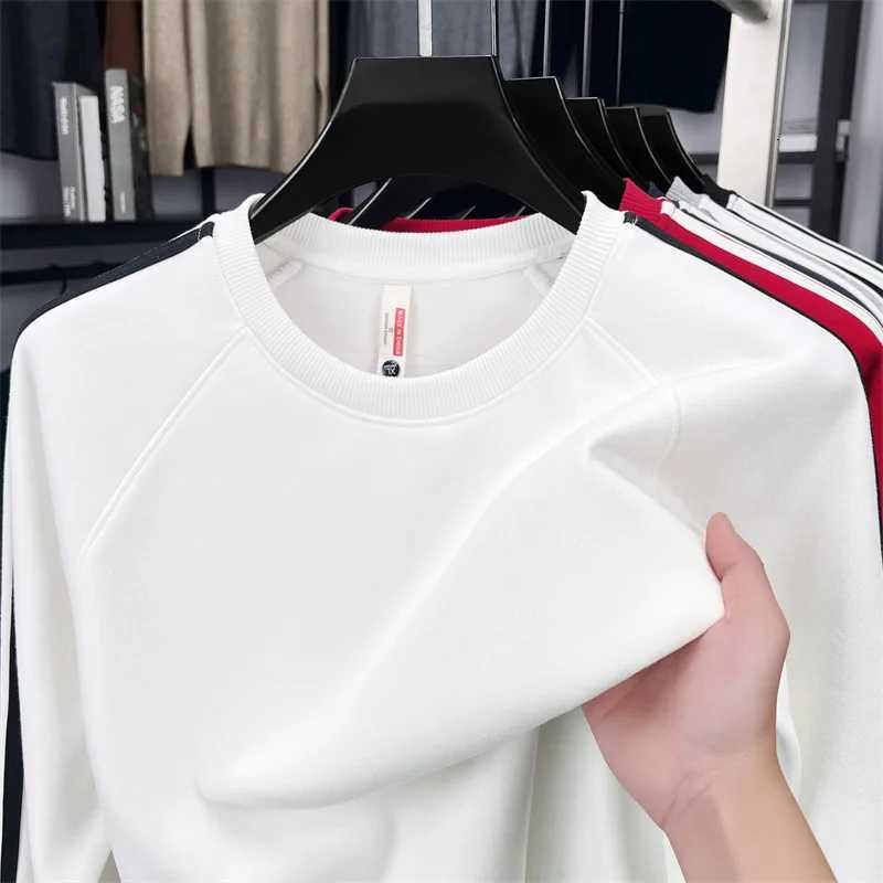 2025 Spring and Autumn Three Bar Hoodie Mens Round Neck Hoodie Sports and Leisure Trendy Brand Youth Versatile Top W251106