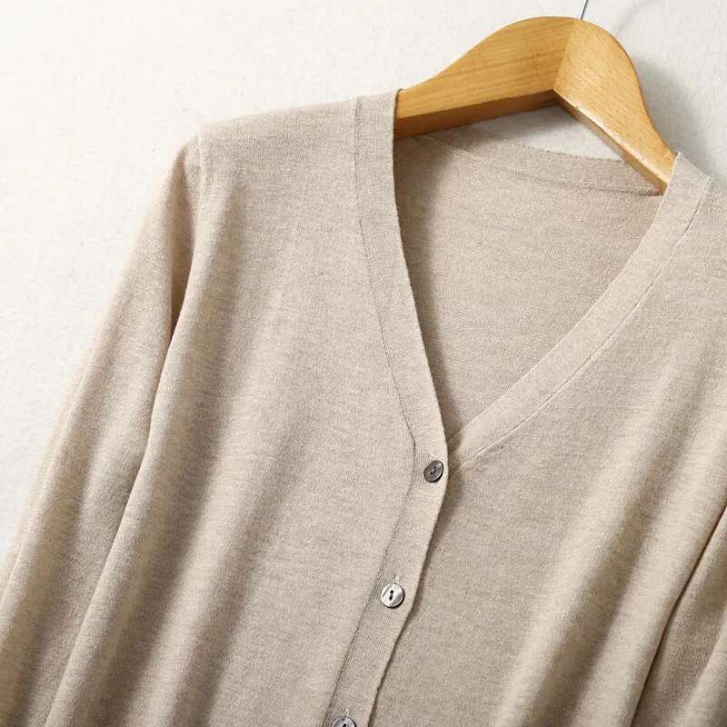 Women Sweater Mulberry Silk Cashmere Blend Solid Colors V Neck Buttons Down Long Sleeve Knit Cardigan Top Coat Warm XL XXL Ly049